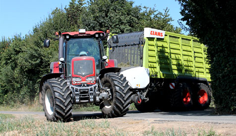Grassilage: Claas Ladewagen
