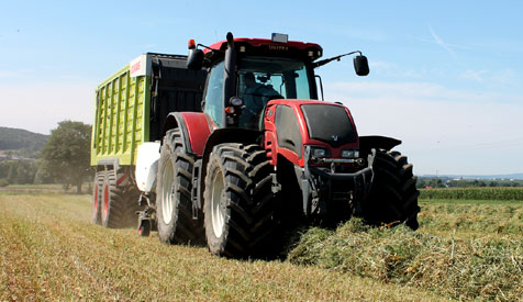 Grassilage: Claas Ladewagen