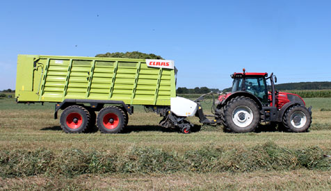 Grassilage: Claas Ladewagen
