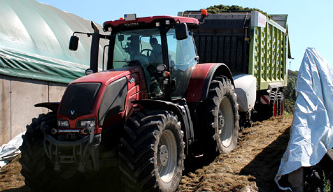Grassilage: Claas Ladewagen