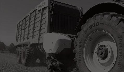 Grassilage: Claas Ladewagen